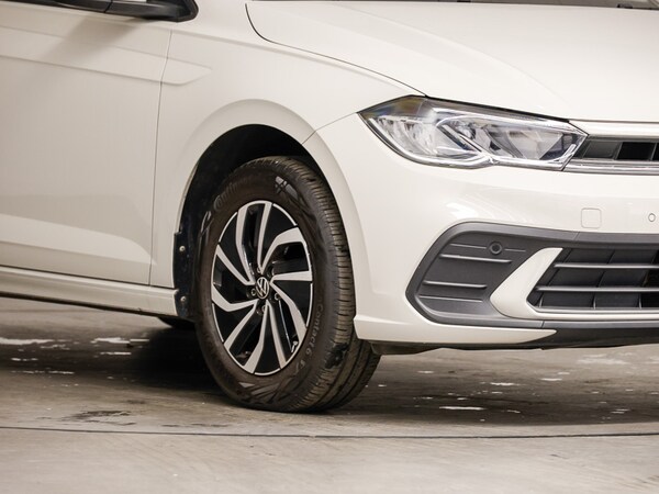Used Volkswagen Polo 2023 for sale - 76213141: Photo 9