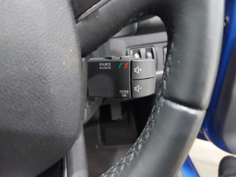 Used Renault Clio 2017 for sale - 76204837: Photo 15