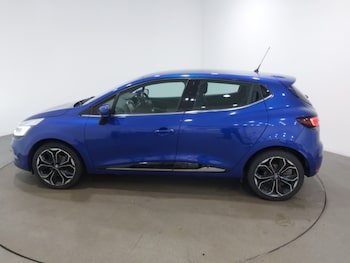Used Renault Clio 2017 for sale - 76204837: Photo