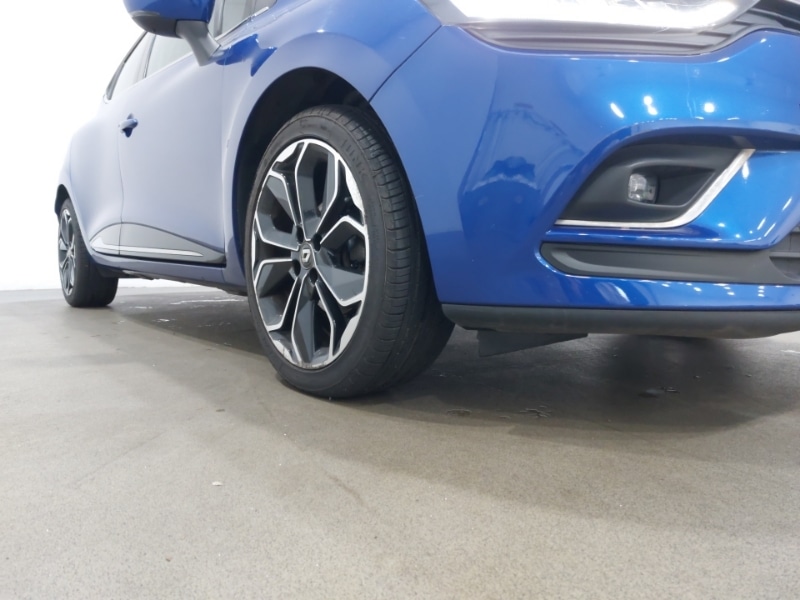 Used Renault Clio 2017 for sale - 76204837: Photo 9