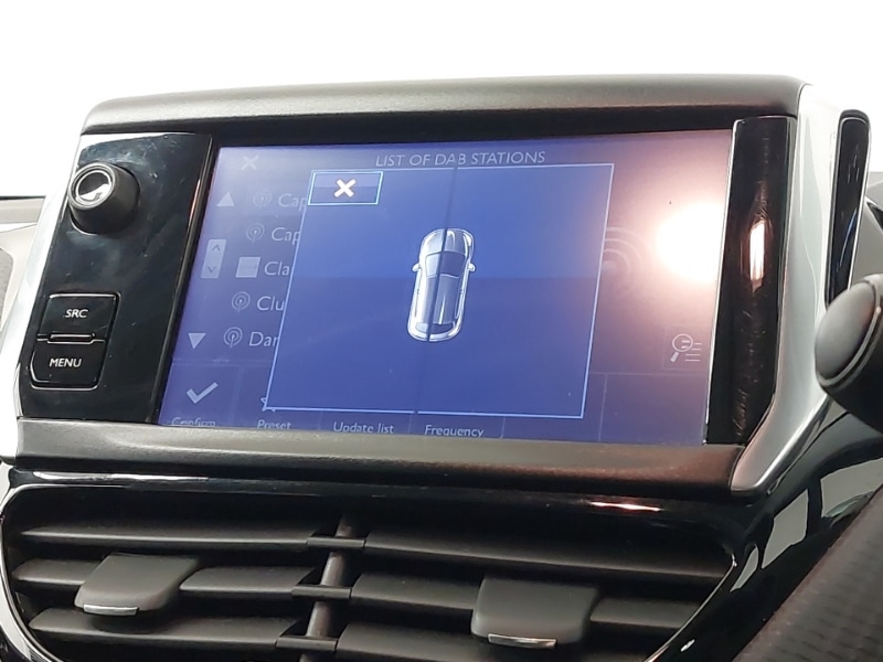 Used Peugeot 208 2017 for sale - 77837914: Photo 11