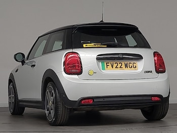 Used MINI Hatch 2022 for sale - 78369239: Photo