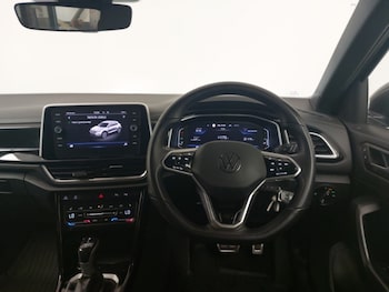 Used Volkswagen T-Roc 2022 for sale - 75562393: Photo