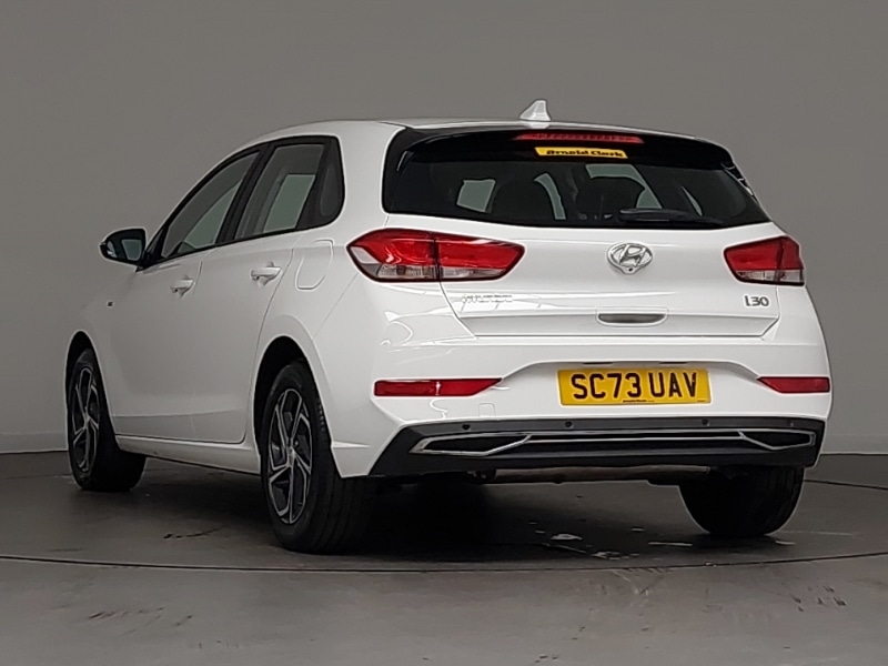 Used Hyundai i30 2024 for sale - 77329700: Photo 3