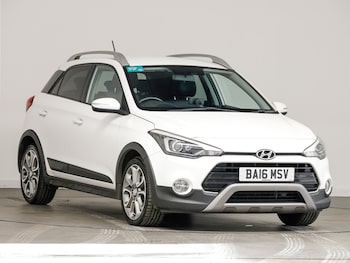 Used Hyundai i20 2016 for sale - 76785616: Photo