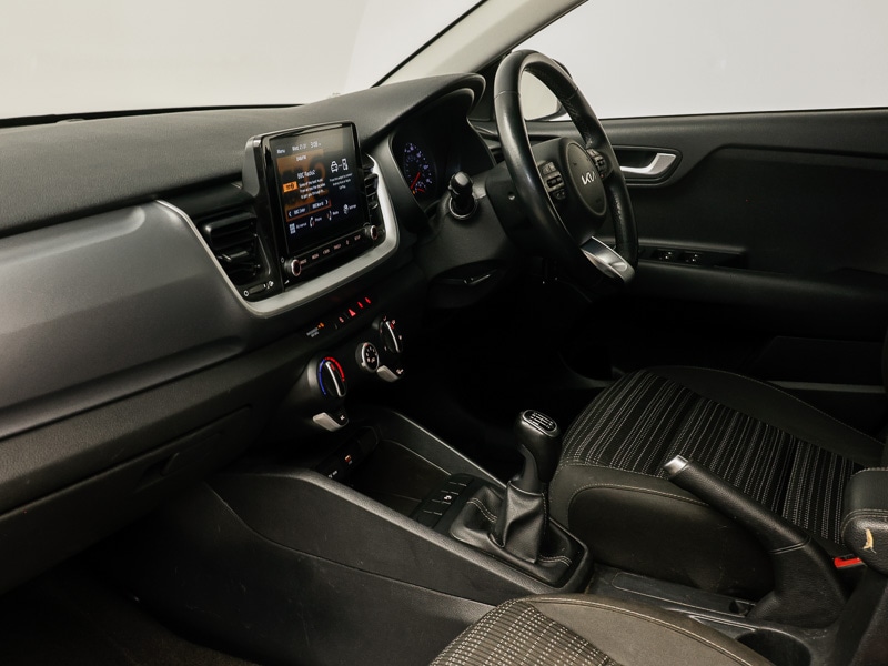 Used Kia Stonic 2023 for sale - 77289681: Photo 15