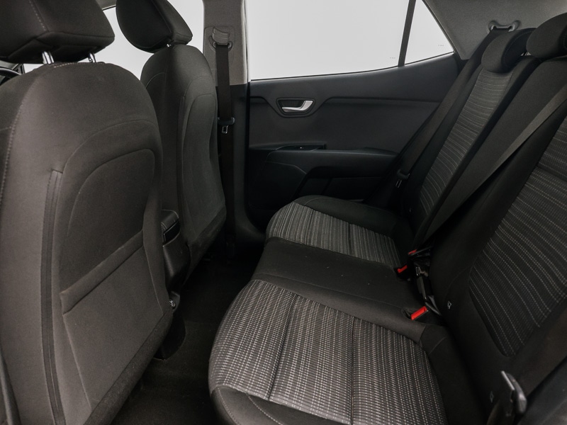 Used Kia Stonic 2023 for sale - 77289681: Photo 6