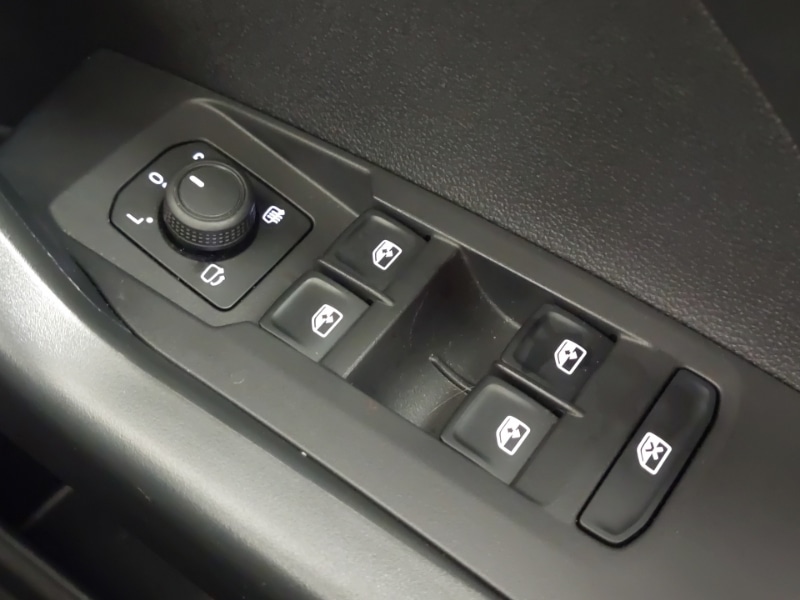 Used Volkswagen T-Cross 2024 for sale - 77034816: Photo 19