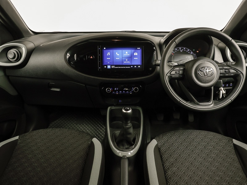 Used Toyota Aygo X 2025 for sale - 76815940: Photo 2