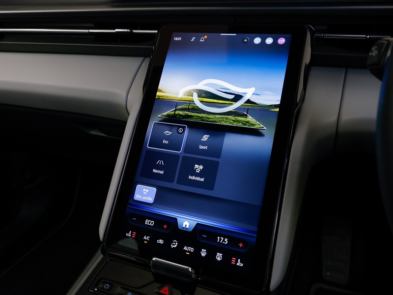 Used Ford Explorer 2025 for sale - 76721425: Photo 14