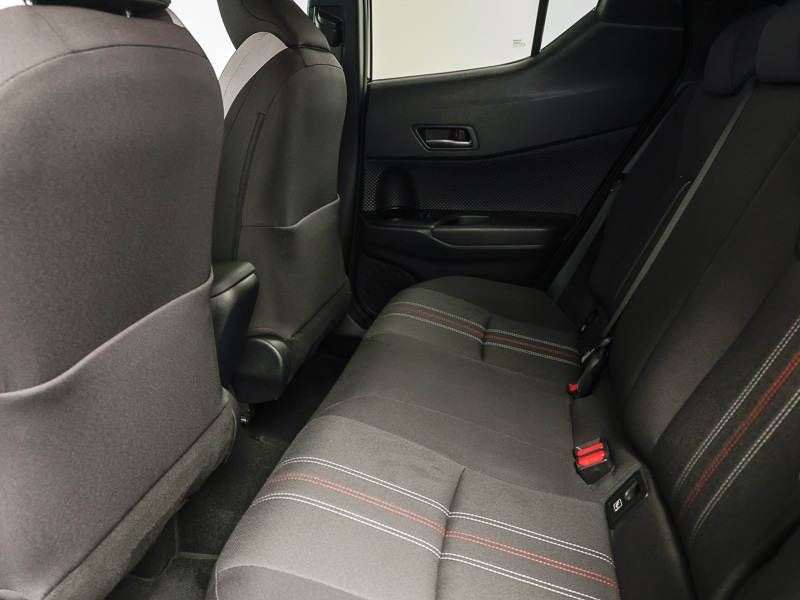 Used Toyota C-HR 2022 for sale - 77264970: Photo 6