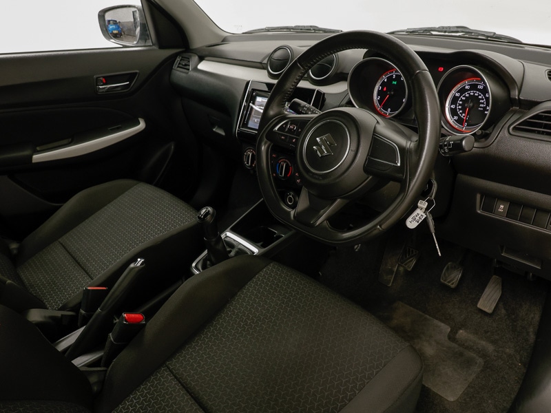 Used Suzuki Swift 2018 for sale - 76907189: Photo 16