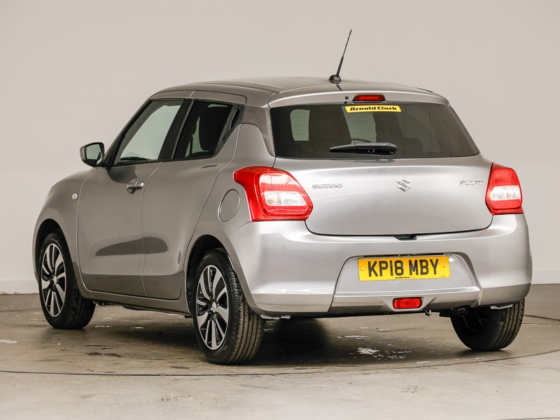 Used Suzuki Swift 2018 for sale - 76907189: Photo 3