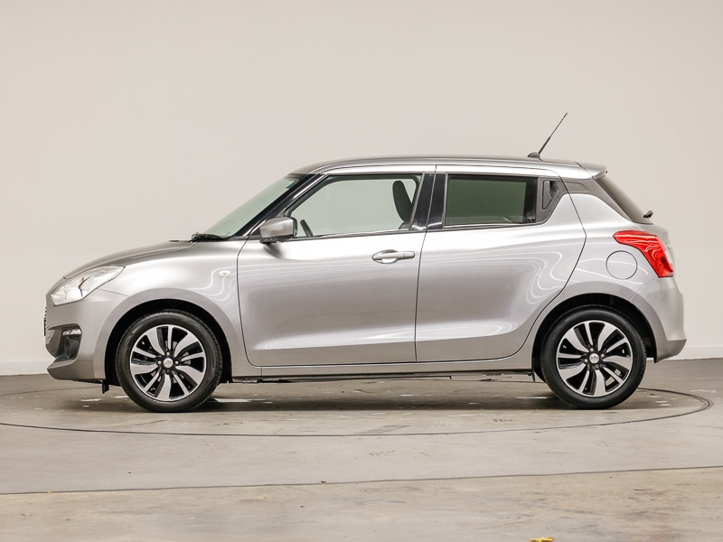 Used Suzuki Swift 2018 for sale - 76907189: Photo 4