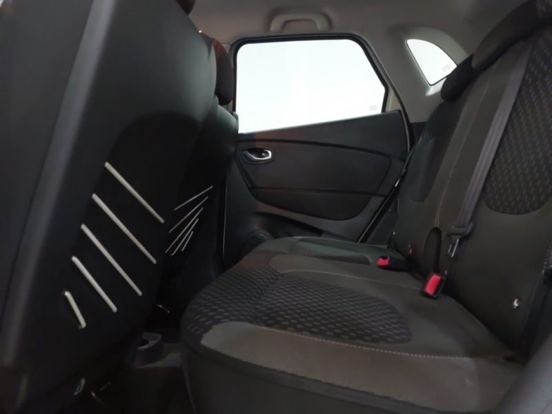 Used Renault Captur 2018 for sale - 76204898: Photo 6