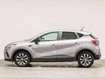 Used Renault Captur 2022 for sale - 77338042: Photo