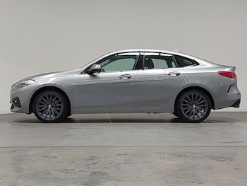 Used BMW 2 Series 2022 for sale - 77947639: Photo