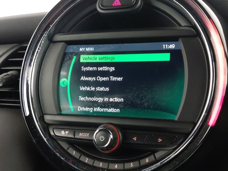 Used MINI Cooper 2018 for sale - 77105676: Photo 13