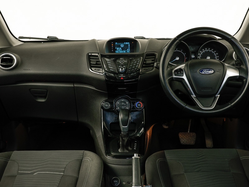 Used Ford Fiesta 2015 for sale - 78113480: Photo 2