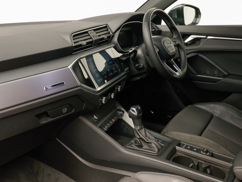 Used Audi Q3 2022 for sale - 76571745: Photo 16