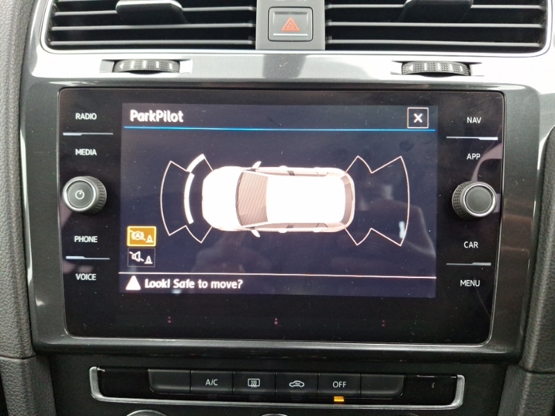 Used Volkswagen Golf 2018 for sale - 77651958: Photo 11