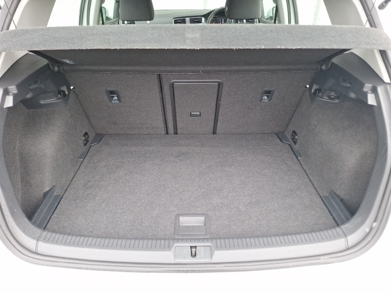 Used Volkswagen Golf 2018 for sale - 77651958: Photo 8