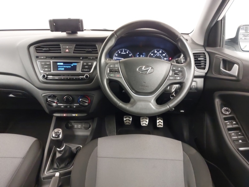 Used Hyundai i20 2016 for sale - 76717909: Photo 12