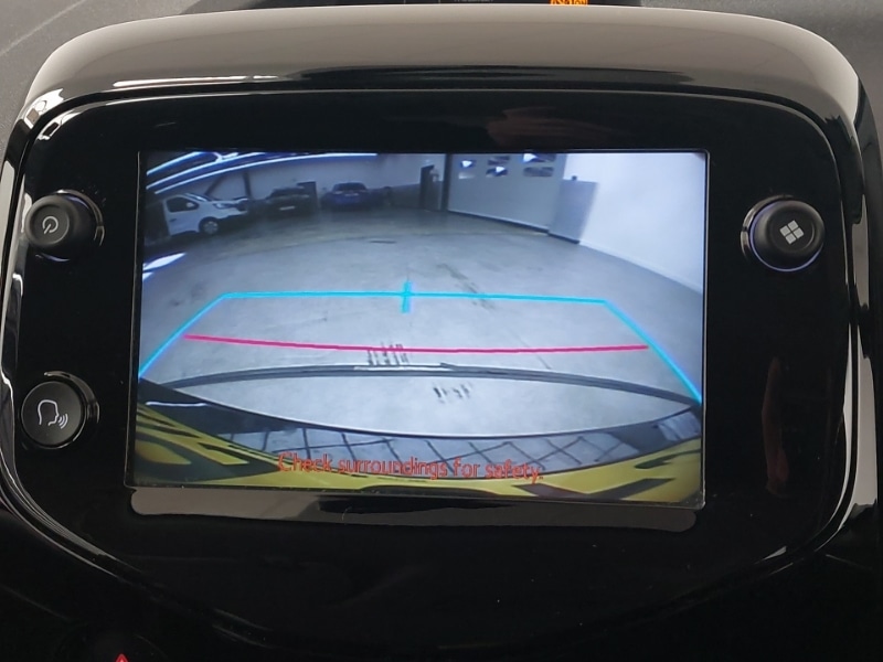 Used Toyota AYGO 2019 for sale - 76779489: Photo 11