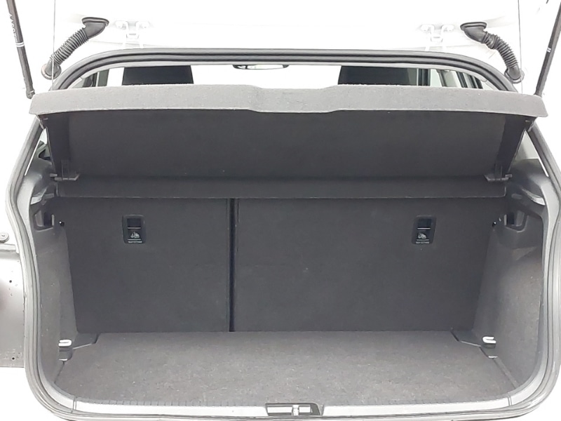 Used Volkswagen Polo 2022 for sale - 76571743: Photo 8