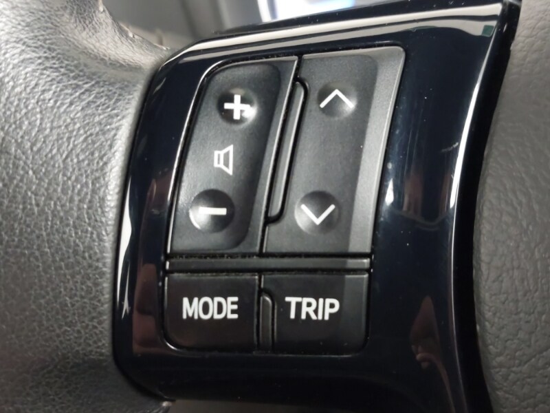 Used Toyota Yaris 2017 for sale - 77999312: Photo 16