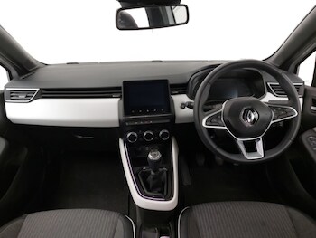 Used Renault Clio 2022 for sale - 76054971: Photo 2