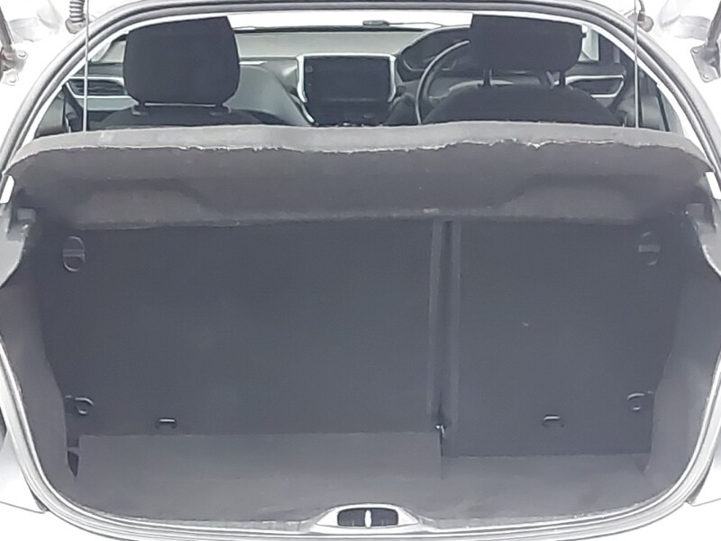 Used Peugeot 208 2016 for sale - 78125970: Photo 8