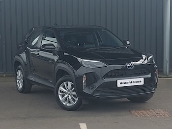 Used Toyota Yaris Cross 2024 for sale - 79440256: Photo