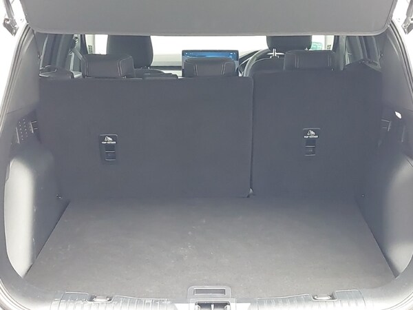 Used Ford Kuga 2025 for sale - 76054087: Photo 8
