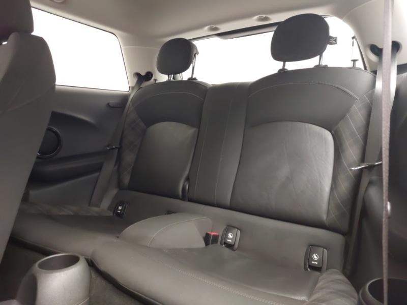 Used MINI Hatch 2017 for sale - 77518145: Photo 6