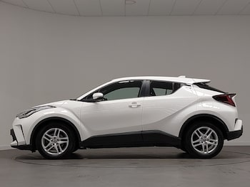 Used Toyota C-HR 2023 for sale - 78446657: Photo