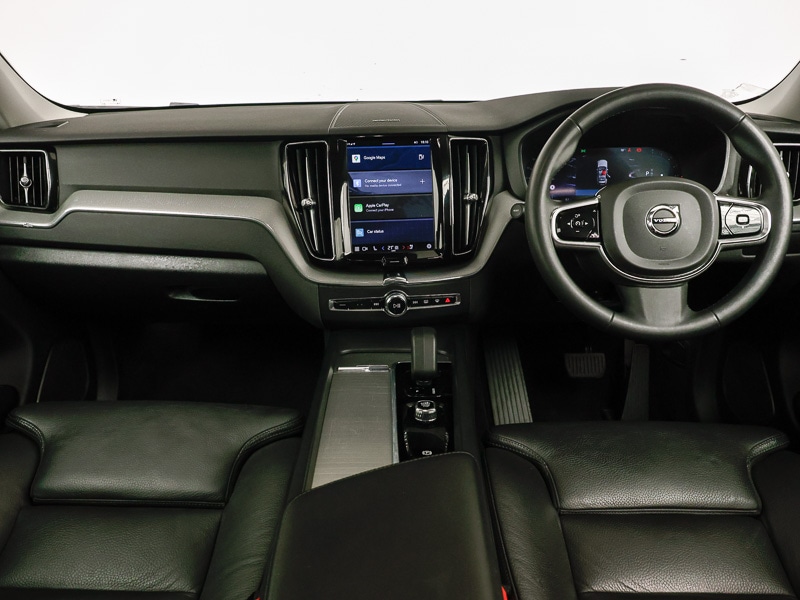 Used Volvo XC60 2023 for sale - 77076171: Photo 2