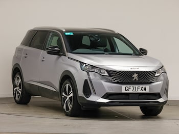 Peugeot 5008 feature image