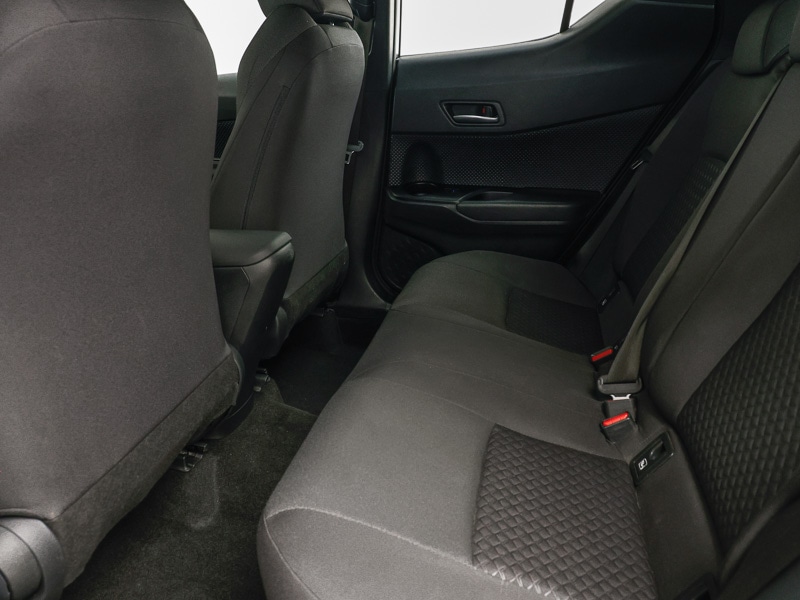 Used Toyota C-HR 2022 for sale - 76687639: Photo 6