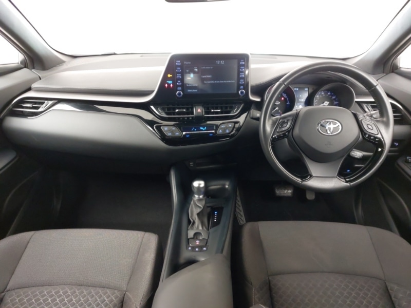 Used Toyota C-HR 2022 for sale - 76609934: Photo 2