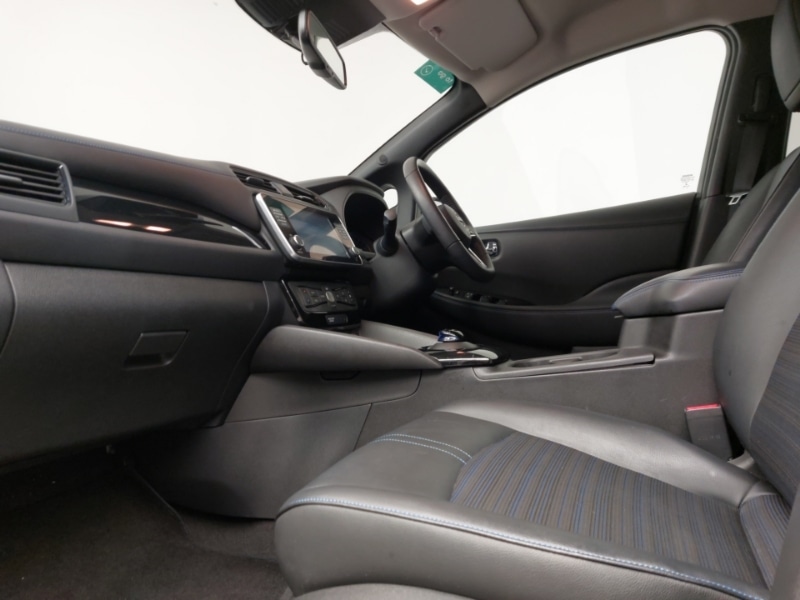 Used Nissan Leaf 2022 for sale - 76614137: Photo 5