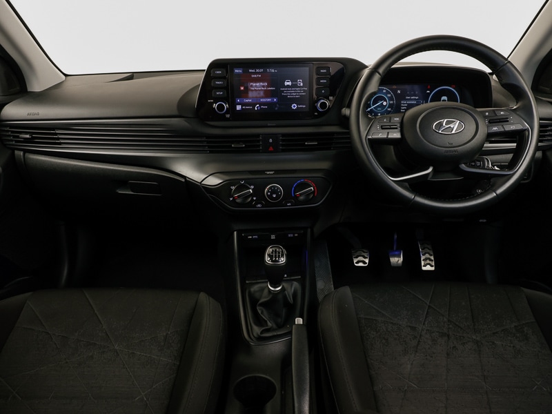 Used Hyundai BAYON 2022 for sale - 76498245: Photo 2