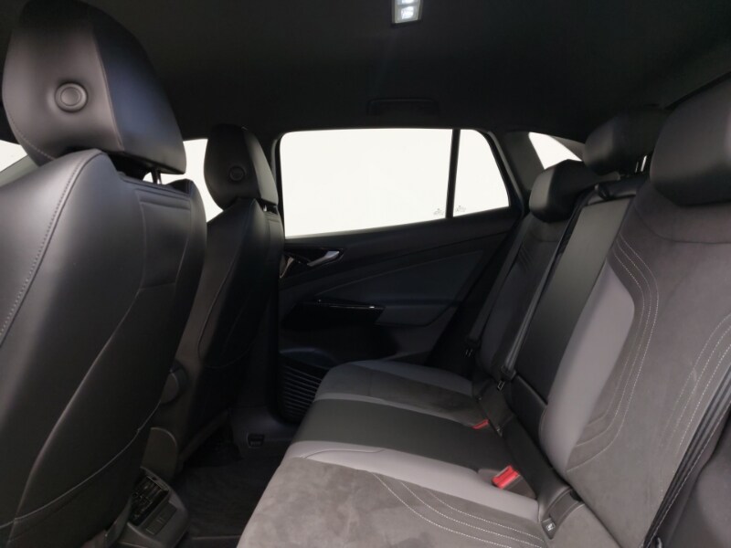 Used Volkswagen ID.4 2022 for sale - 77816756: Photo 6