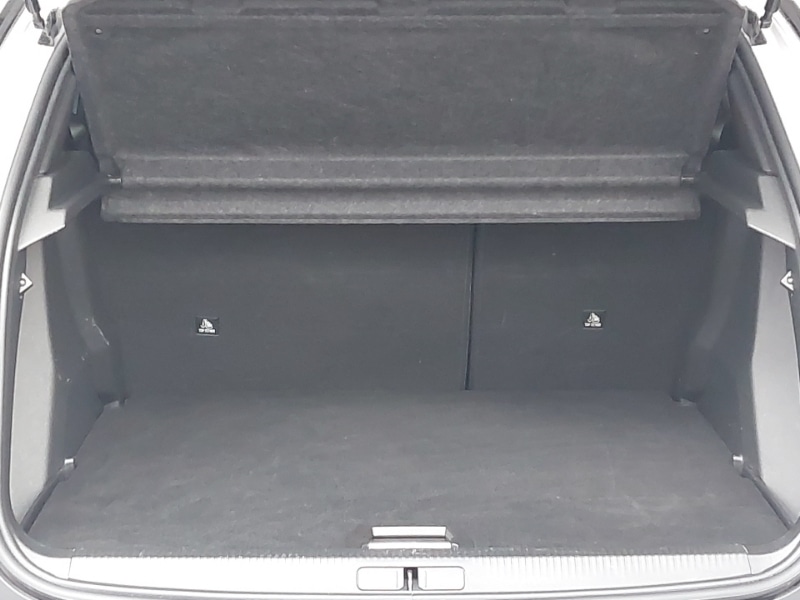 Used Peugeot 2008 2022 for sale - 76639225: Photo 8