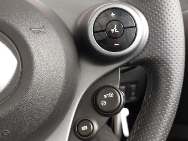 Used smart fortwo 2016 for sale - 77822869: Photo 17