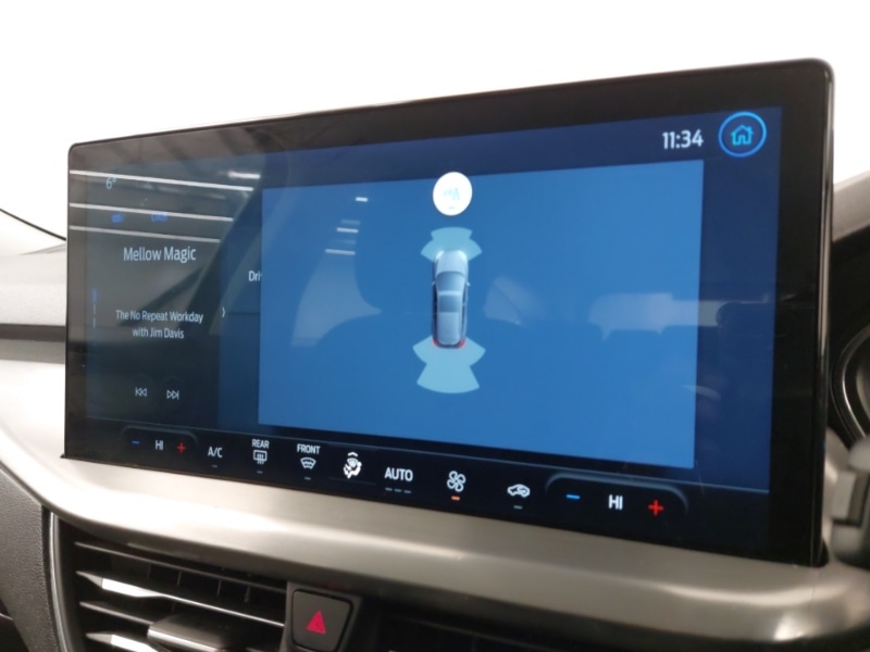 Used Ford Focus 2023 for sale - 78202803: Photo 11