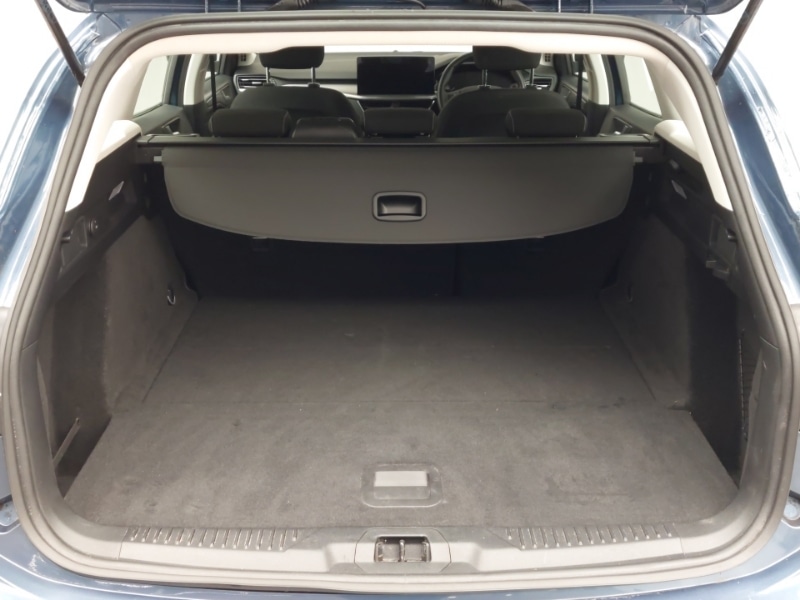 Used Ford Focus 2023 for sale - 78202803: Photo 8