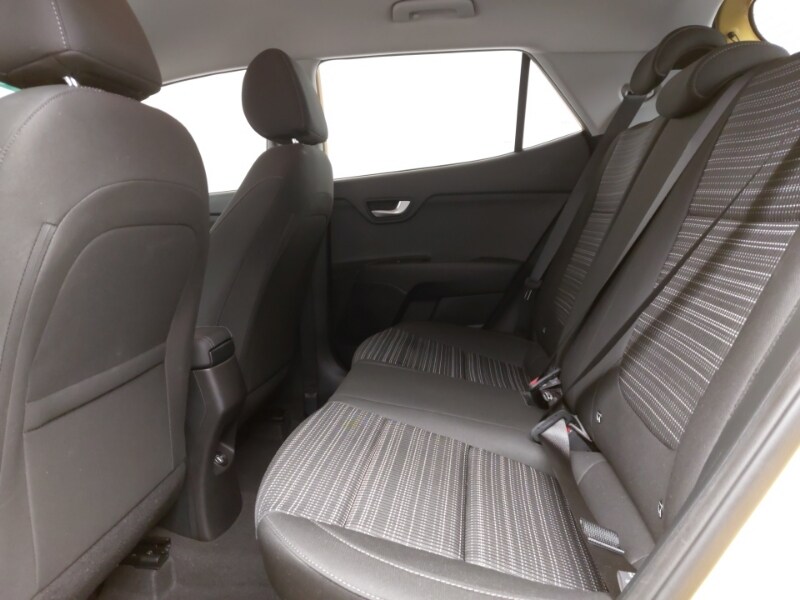 Used Kia Stonic 2022 for sale - 75989119: Photo 6