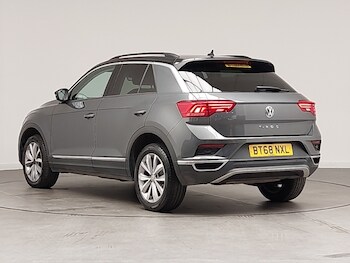 Used Volkswagen T-Roc 2018 for sale - 75893765: Photo