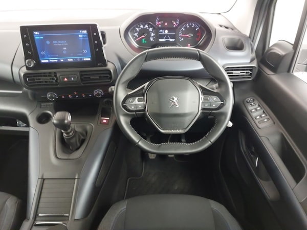 Used Peugeot Rifter 2021 for sale - 76183200: Photo 12